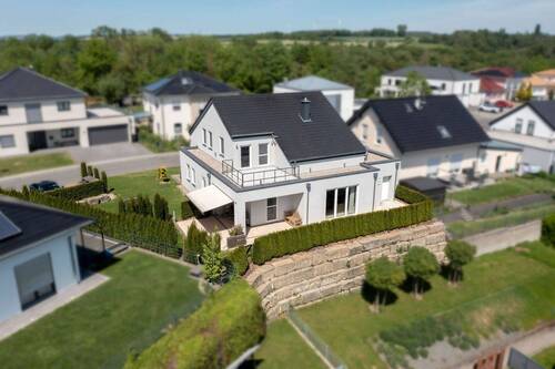 Rückansicht - 4 Zimmer Einfamilienhaus in Bitburg