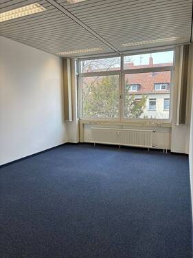 Raum 1 - Helle, barrierefreie Büros im Zentrum von Krefeld - flexibel nutzbar