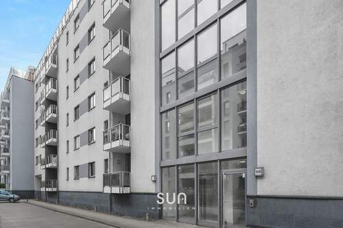 AUßENSICHT - Urbanes Wohnen am Skyline Plaza: 2-Zimmer-Apartment mit Balkon