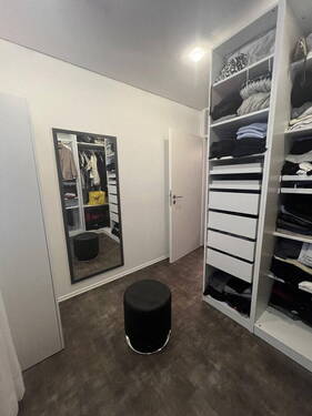 Ankleide/Sonstiges - 