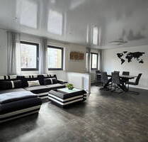 Provisionsfrei: Smartes Wohnjuwel in Winnenden-City: 5 Zimmer, Design-Küche & großer Gewölbekeller!