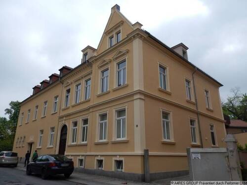 Objektansicht vorn - A4RES - neu sanierte 3-Raumwohnung mit EBK und Stellplatz sucht neuen Mieter