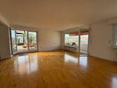 Wohn-/Esszimmer - 4 Zimmer Terrassenwohnung in Stuttgart
