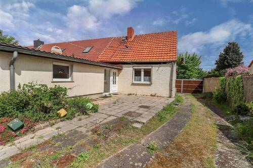 Rückansicht - 3 Zimmer Doppelhaushälfte zum Kaufen in Rochau