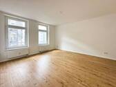 Geräumiges Wohnzimmer - 