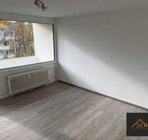 FRISCH RENOVIERT - 1-ZIMMER APPARTEMENT - BEZUGSFERTIG - Nürnberg Langwasser