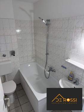 Bad_mit_Wanne - 