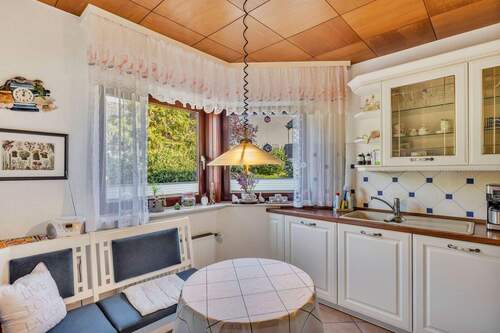 Küche - 5 Zimmer Reihenmittelhaus zum Kaufen in Reinfeld