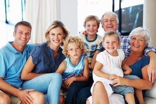 Mehrgenerationenhaus.jpg - ## Mehrgenerationenhaus mit viel Platz,für zwei Familien ##