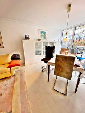 1 Wohnen.JPEG - 3 Zimmer Terrassenwohnung in Herrenberg