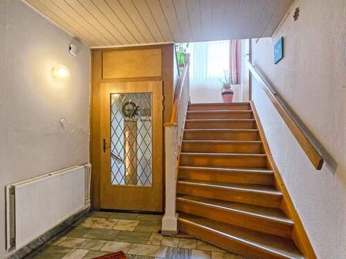 Flur EG - 8 Zimmer Einfamilienhaus in Rosenthal am Rennsteig