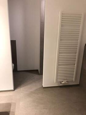 Bad - WC.jpg - 3 Zimmer Etagenwohnung zur Miete in Bad Kissingen