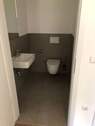 Gäste-WC, 2.OG.jpg - Etagenwohnung mit 91,00 m&sup2; in Bad Kissingen zur Miete