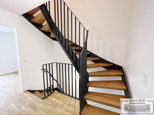Treppe zum OG - 