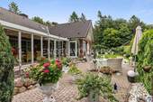 Terrasse - 5 Zimmer Einfamilienhaus zum Kaufen in Kaltenkirchen