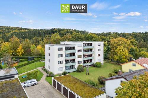 Luftaufnahme - Gemütliche 4-Zimmer-Wohnung mit Balkon und Garage in Gammertingen