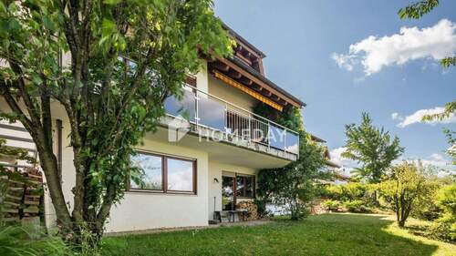 Außenansicht 3 - Viel Platz & Komfort: stilvolles Haus mit Einliegerbereich, Kamin, Garten, Terrasse & 2 Balkonen