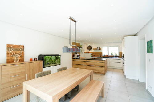 Küche mit Essbereich - 