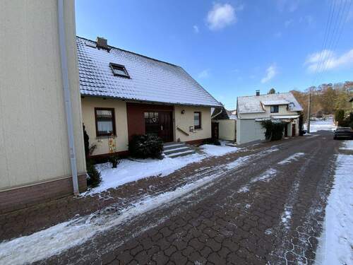 Straßenansicht - 4 Zimmer Einfamilienhaus zum Kaufen in Kyffhäuserland