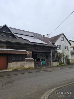 Scheune Bauplatz - 7 Zimmer Einfamilienhaus zum Kaufen in Neuried