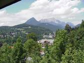 Blick vom Balkon auf Berchtesgaden - Etagenwohnung mit 62,00 m&sup2; in Berchtesgaden zum Kaufen