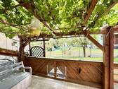 Terrasse mit Pergola - 