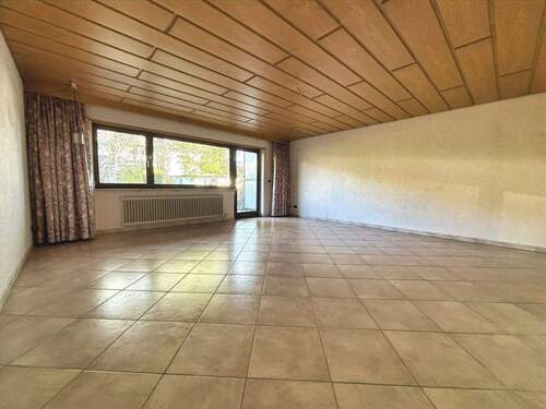 EG Wohnen - 6 Zimmer Mehrfamilienhaus, Wohnhaus zum Kaufen in Schwetzingen