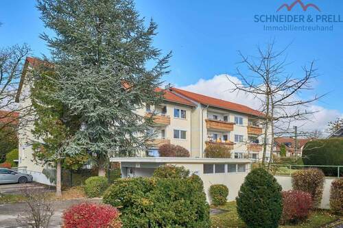 Aussenansicht - 3-Zimmer-Wohnung mit Südloggia und TG-Stellplatz