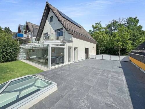 Außenbereich - Einfamilienhaus mit 330,00 m² in Idstein zum Kaufen