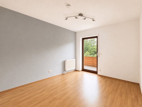 Weiteres Zimmer mit Balkonzugang - 