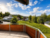 Bild 1 - Helle Eigentumswohnung mit umlaufendem Balkon in naturnaher Lage