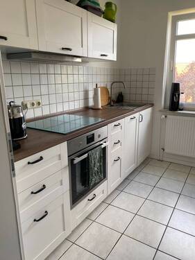 Küchenzeile - Etagenwohnung mit 83,00 m² in Ganderkesee zur Miete