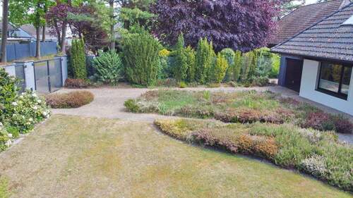 Drohne Vordergarten - 