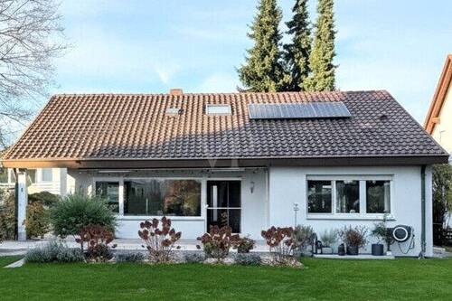 Rückansicht - Einfamilienhaus mit 153,10 m² in Ölbronn-Dürrn zum Kaufen