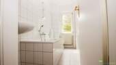 Tageslichtbad mit Badewanne - Etagenwohnung mit 45,80 m&sup2; in Leipzig zur Miete