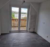 Große Familienwohnung - 635,00&nbsp;EUR Kaltmiete, ca.&nbsp; 115,00&nbsp;m&sup2;&nbsp;Wohnfl&auml;che in Döbeln (PLZ: 04720)