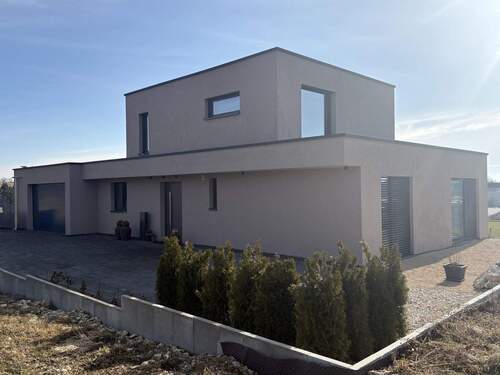 Strassenansicht - 5 Zimmer Einfamilienhaus zum Kaufen in Meßstetten