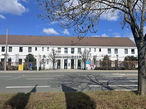 Außenansicht - Büro mit 182,00 m&sup2; in Fürth zur Miete