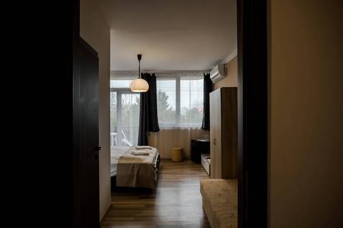  Schlafzimmer - 