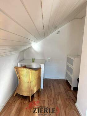 5- Essbereich in Küche DG - 