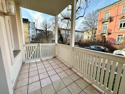 sehr schöner, großer Balkon - Etagenwohnung mit 115,00 m&sup2; in Dresden zum Kaufen