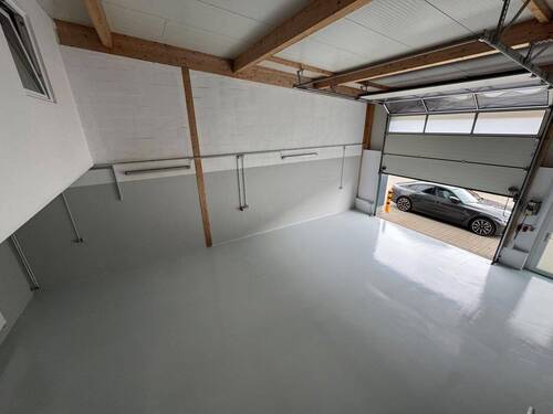 Halle innen - Halle in Ellerau