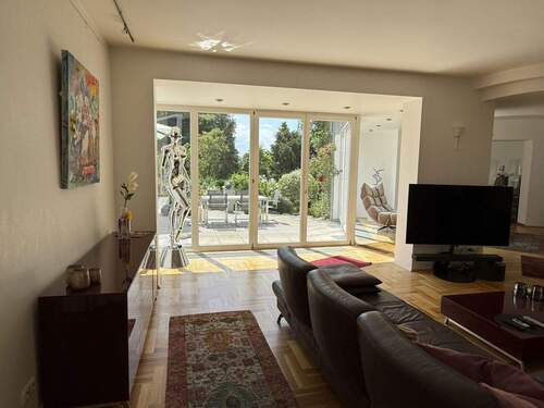 Wohnzimmer - Einfamilienhaus mit 320,00 m&sup2; in Mönchengladbach zum Kaufen