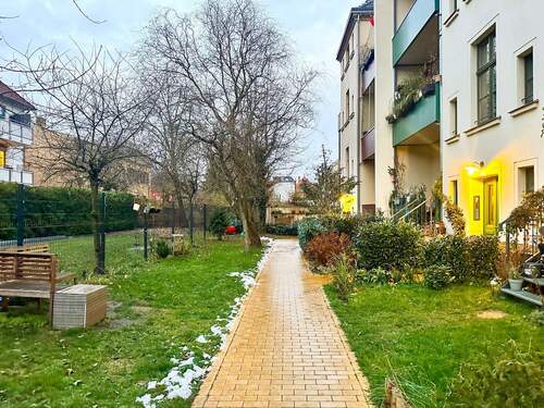 Schöner Hinterhof - 