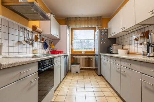 Küche mit EBK (EG) (1) - 