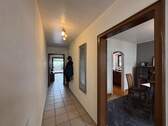Flur EG - 4 Zimmer Einfamilienhaus zum Kaufen in Graach