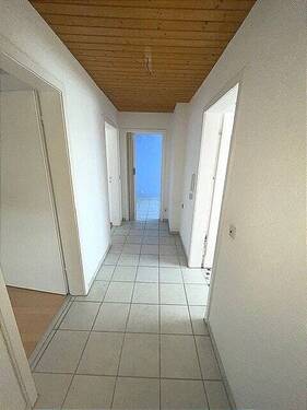 Flur - Ruhig gelegene 3 -Zimmerwohnung in Schwabach-Limbach