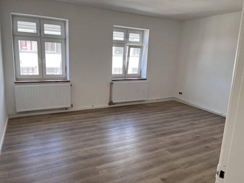 Bild 2 - 4 Zimmer Etagenwohnung zur Miete in Stralsund