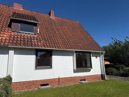 - - 4 Zimmer Doppelhaushälfte zum Kaufen in Syke