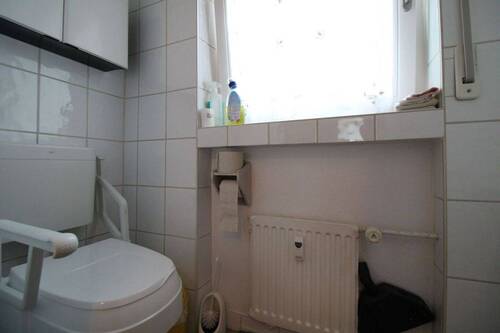 WC - 